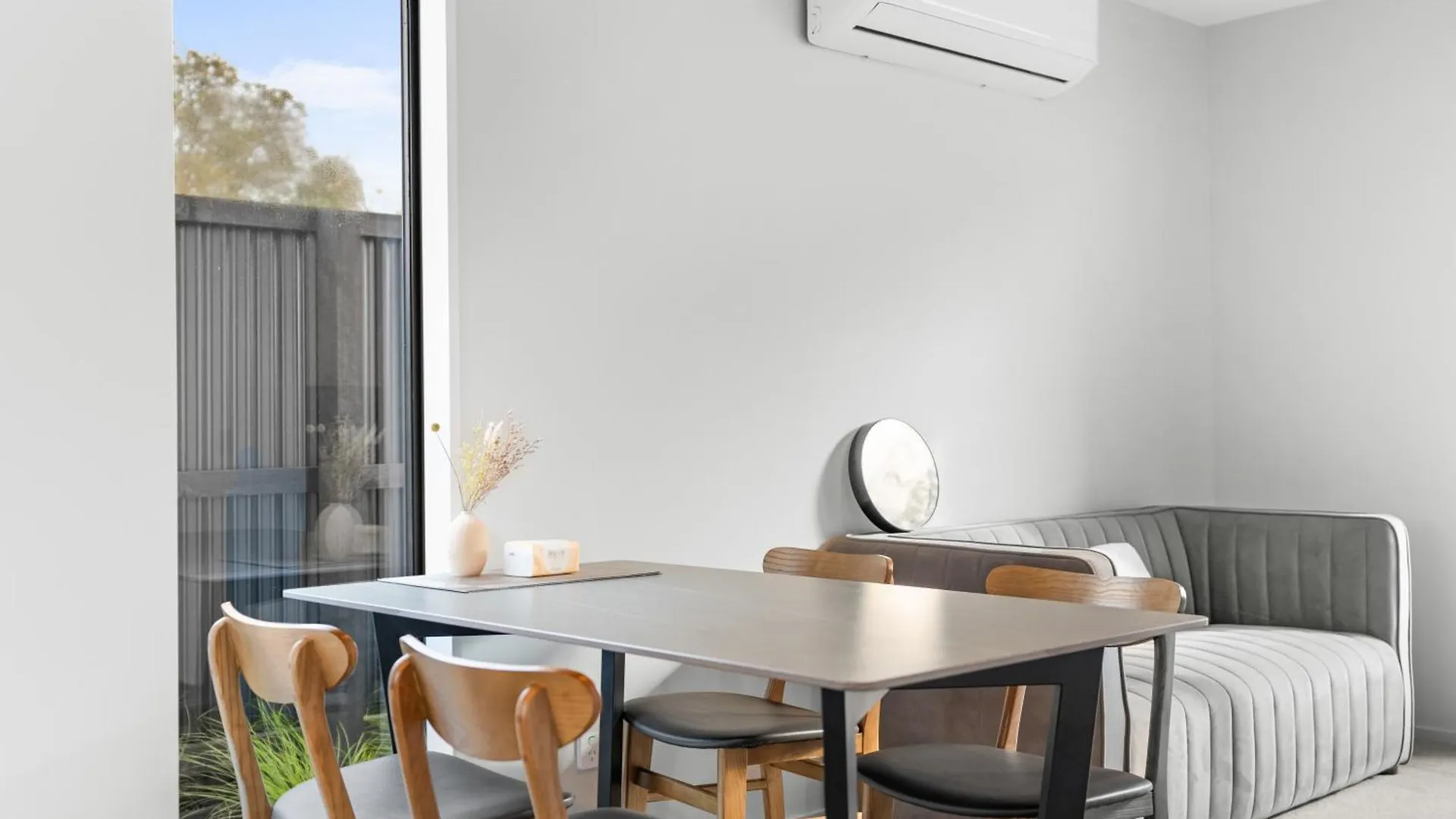 Sweet Home Near Airport كريستتشيرش