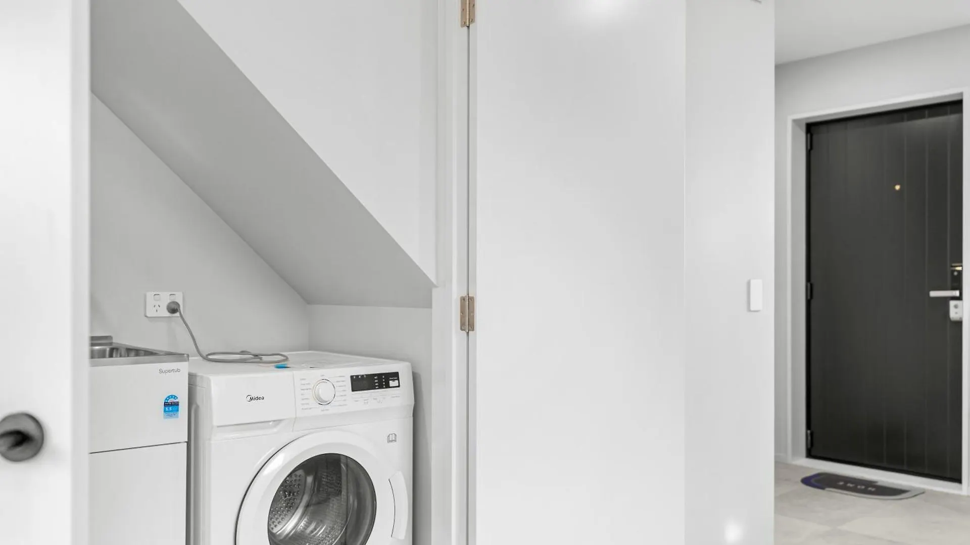 Sweet Home Near Airport كريستتشيرش 0*,  نيوزيلندا